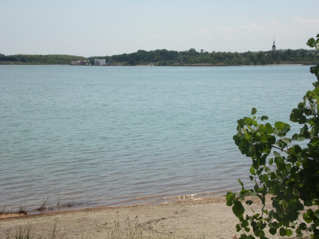 Ferienwohnungen In Kahnsdorf - Hainer See - Suedlich Von Leipzig - In Ruhiger Lage Neukieritzsch Exterior photo